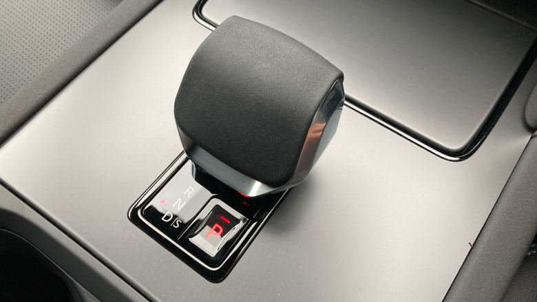 Land Rover Discovery Sport 1.5 P270e Dynamic SE 5dr Auto [5 Seat] Station Wagon